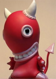 Idle Hands vinyl toy pink